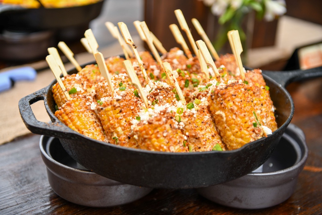 Broken Plate Brunch — Elote Corn Skillet